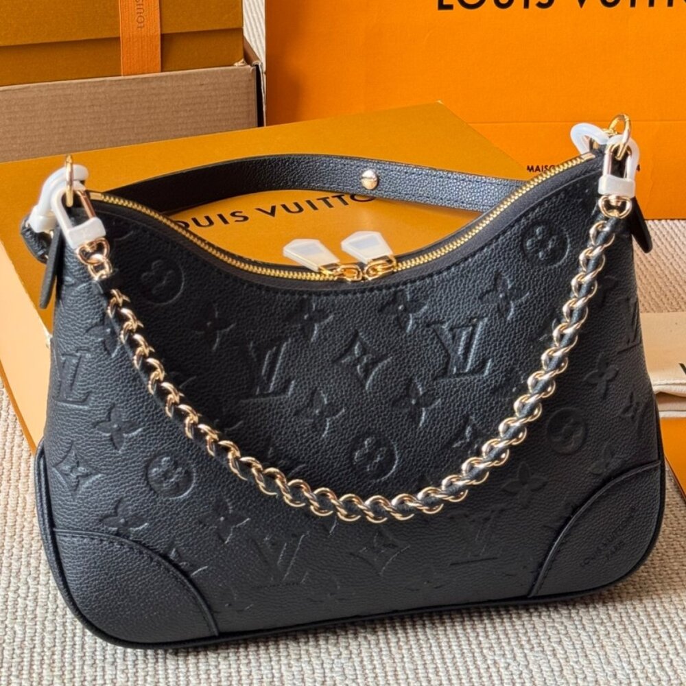 Louis Vuitton Handheld Bags, Chain Bags